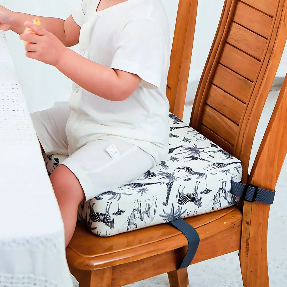 Travel Booster Seat with Adjustable Straps and Height, Removable Washable Cover Veldora