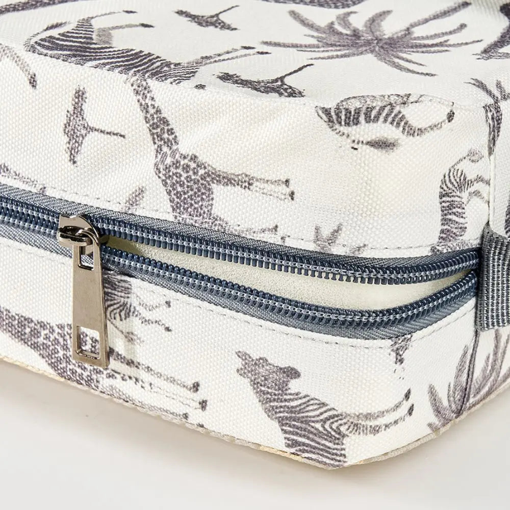 Travel Booster Seat with Adjustable Straps and Height, Removable Washable Cover Veldora