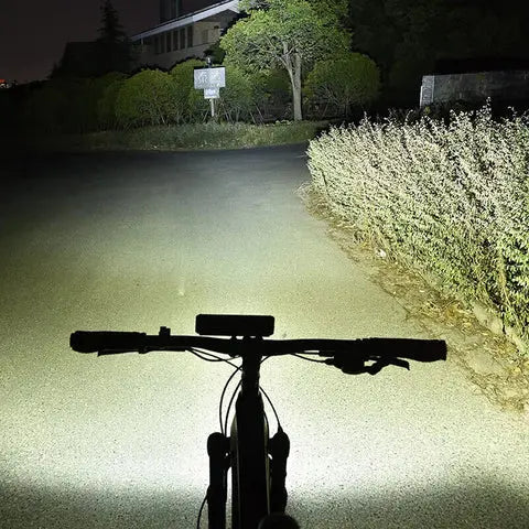 LED Bike Light with USB-C Rechargeable and Quick-Attach Mount, Weather-Resistant Veldora