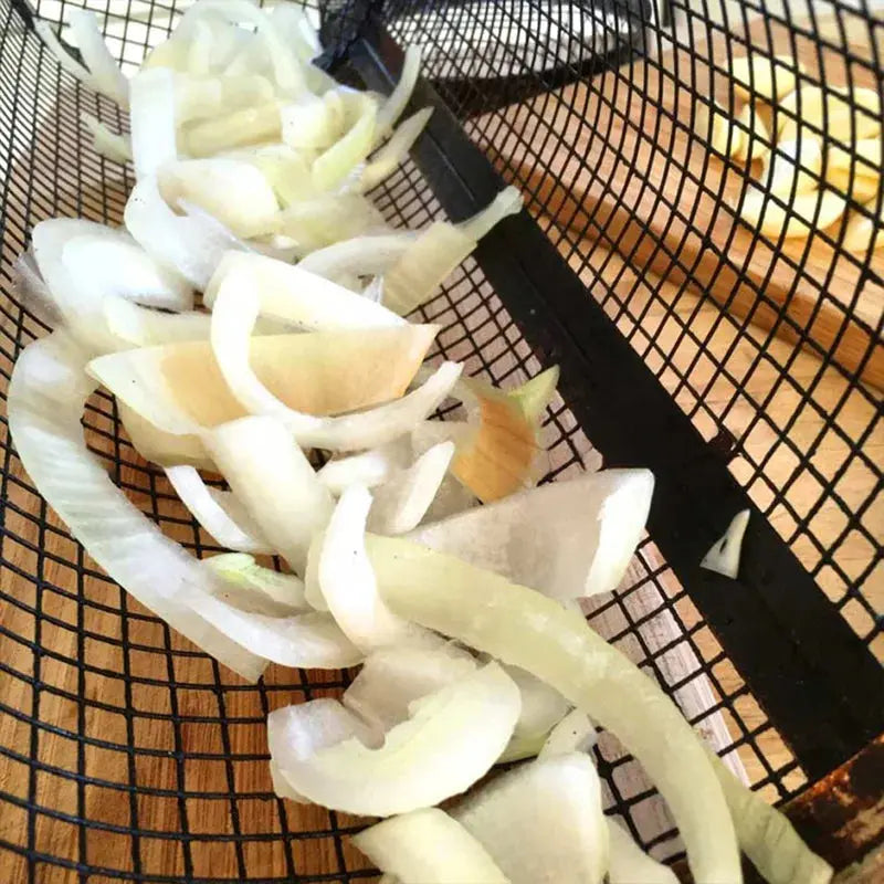 Rotisserie Grill Basket with 360° Rotation and Secure Latch, Stainless Steel Veldora