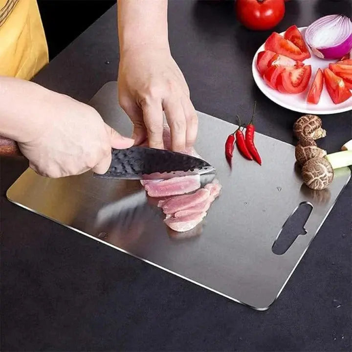 Nonporous Cutting Board with Hanging Slot and Scratch-Resistant Surface Veldora
