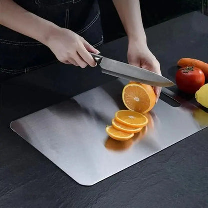 Nonporous Cutting Board with Hanging Slot and Scratch-Resistant Surface Veldora