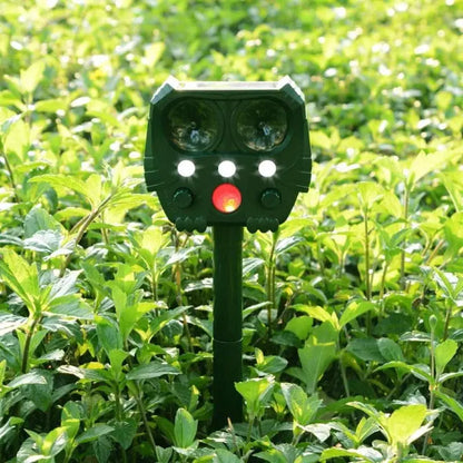Ultrasonic Animal Repeller with Solar Power and Motion-Activated IR Light, 26-Foot Range Veldora