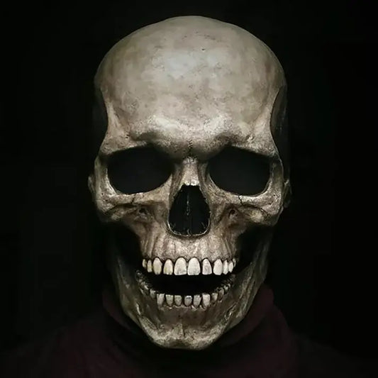 Realistic Skull Mask with Movable Lower Jaw and Full-Head Latex Construction, Unisex Veldora