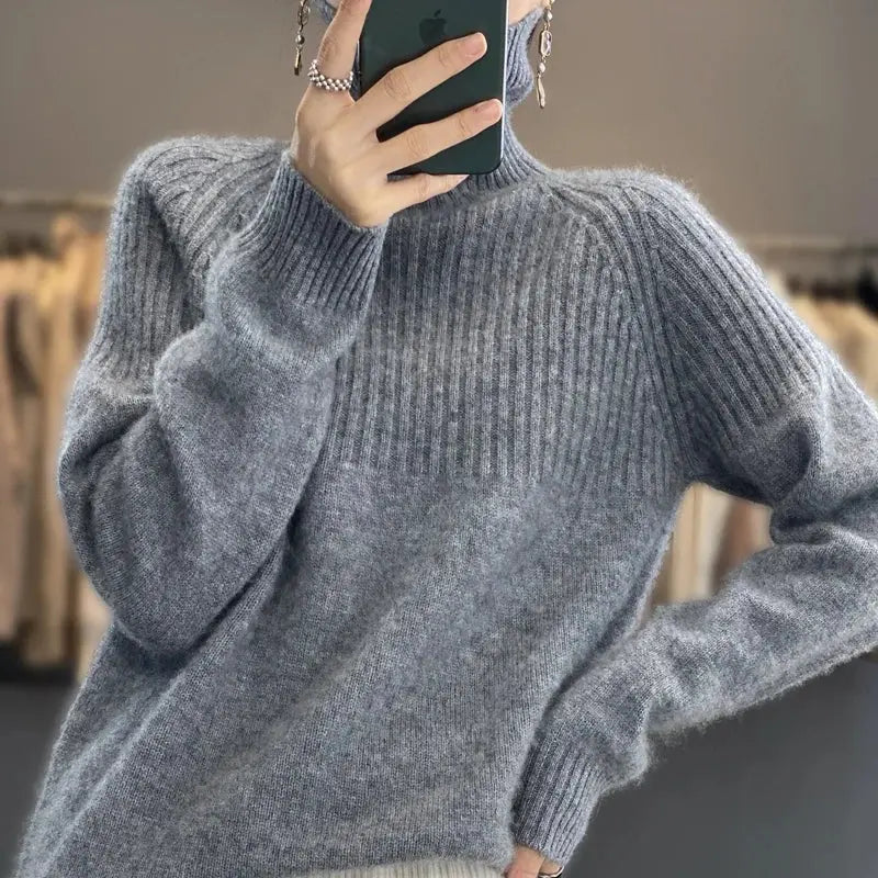 Cashmere Turtleneck Sweater with Fine Gauge Knit and Lightweight Warmth, Regular Fit Veldora