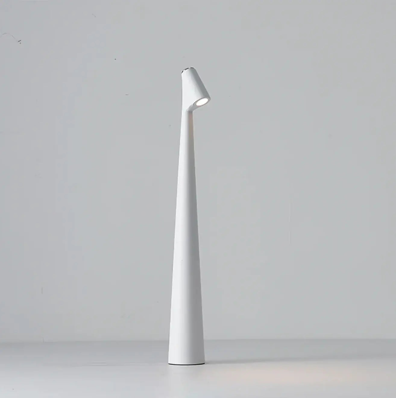 Minimalist Table Lamp with Stepless Dimming and USB-C Rechargeable, Adjustable Color Temp Veldora